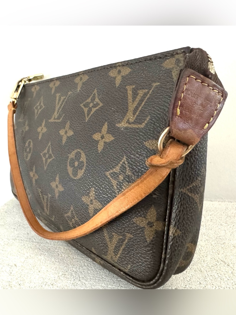 LOUIS VUITTON Pochette Accessoires Monogram Vintage AR1021 France + Shopping Bag - Picture 3 of 11